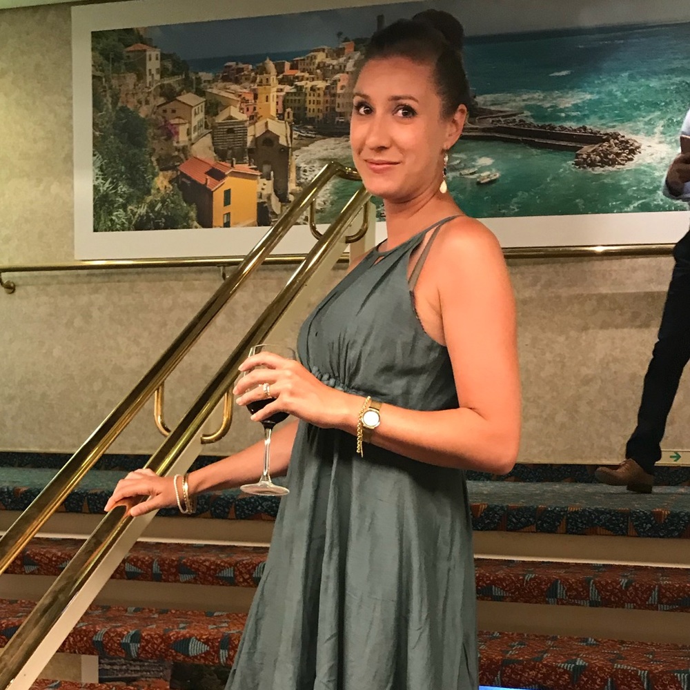 Meet your Posher, Cora